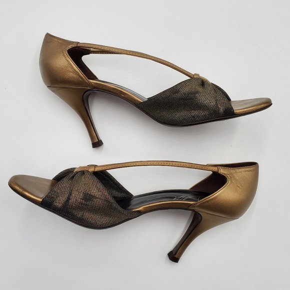 Donald J. Pliner Metallic Bronze Heels - Picture 6 of 15